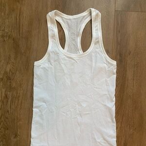 Lululemon swiftly tech tank